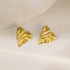Wavy Heart Studs Stainless steel