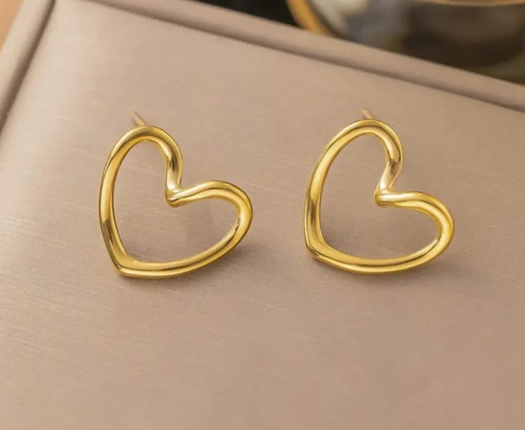 Heart shaped stainless steel studs